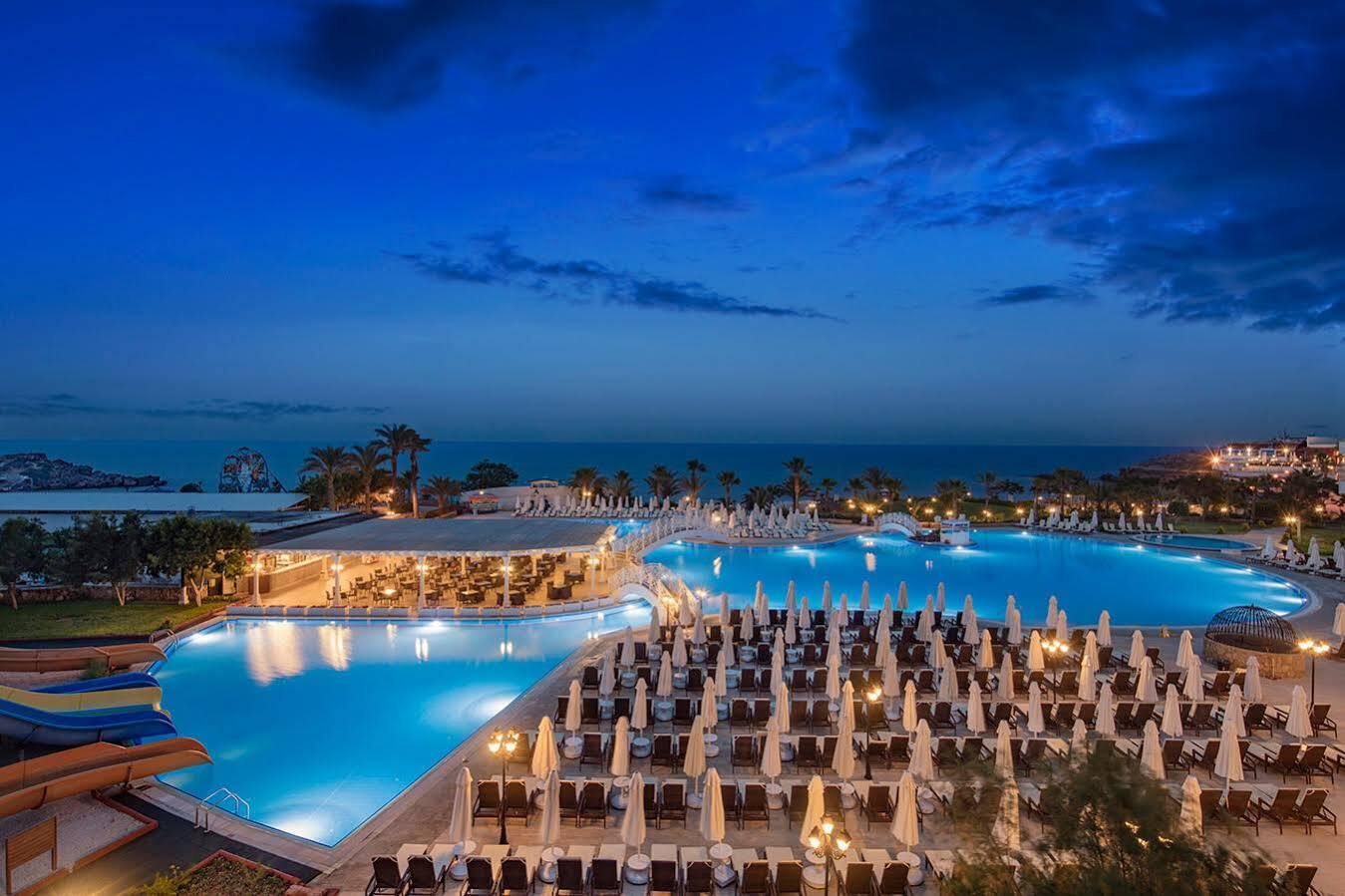 Acapulco Resort Convention Spa Ájosz Epíktitosz Kültér fotó